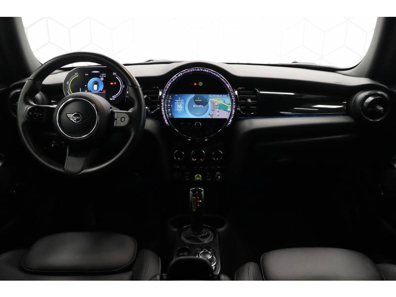 Mini Mini Hatch 3 Portes Cooper SE 184 ch Edition Premium  occasion � Lescar - photo n�9