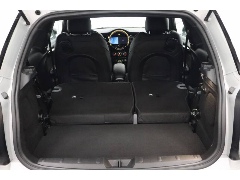 Mini Mini Hatch 3 Portes Cooper SE 184 ch Edition Premium  occasion � Lescar - photo n�14