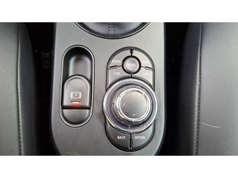 Mini Mini Hatch 3 Portes Cooper SE 184 ch Edition Premium  occasion  Agen - photo n11
