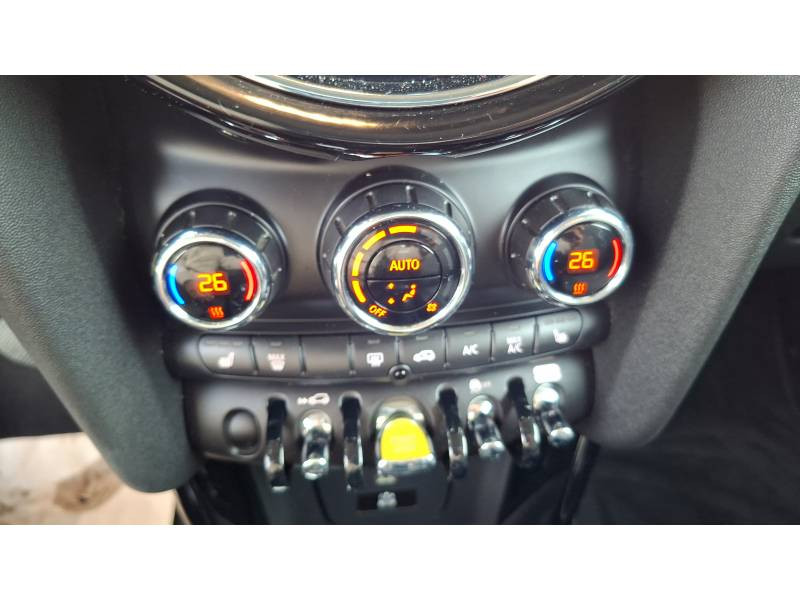 Mini Mini Hatch 3 Portes Cooper SE 184 ch Edition Premium  occasion  Agen - photo n13
