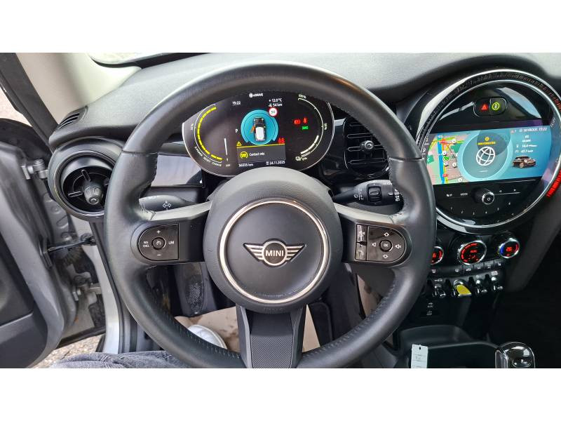 Mini Mini Hatch 3 Portes Cooper SE 184 ch Edition Premium  occasion  Agen - photo n19