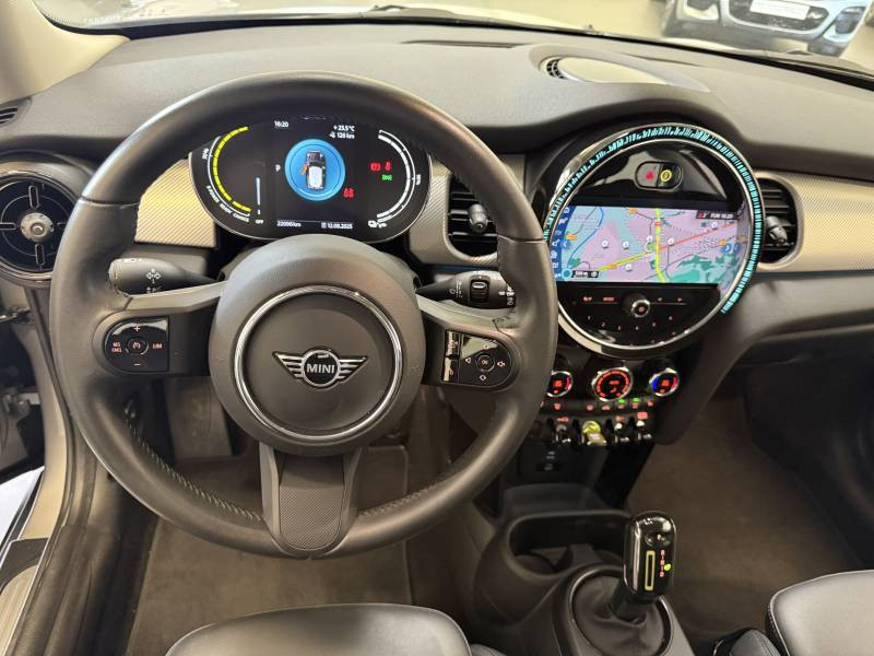 Mini Mini Hatch 3 Portes Cooper SE 184 ch Edition Premium  occasion  Brive-la-Gaillarde - photo n5
