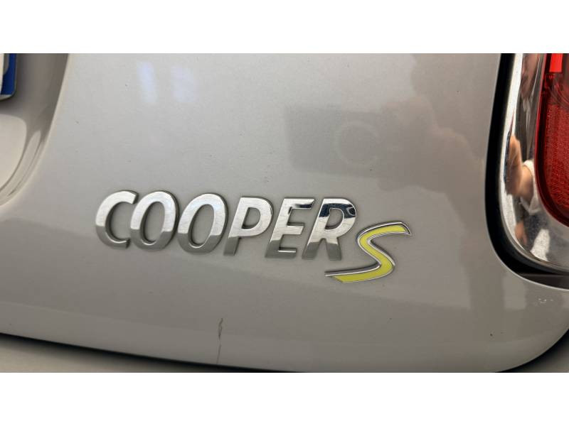 Mini Mini Hatch 3 Portes Cooper SE 184 ch Edition Premium  occasion � Brive-la-Gaillarde - photo n�19