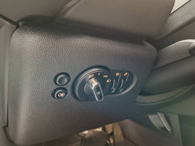 Mini Mini Hatch 3 Portes Cooper SE 184 ch Edition Premium  occasion  Lormont - photo n18