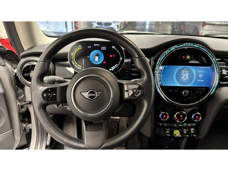 Mini Mini Hatch 3 Portes Cooper SE 184 ch Edition Premium  occasion  Lormont - photo n11