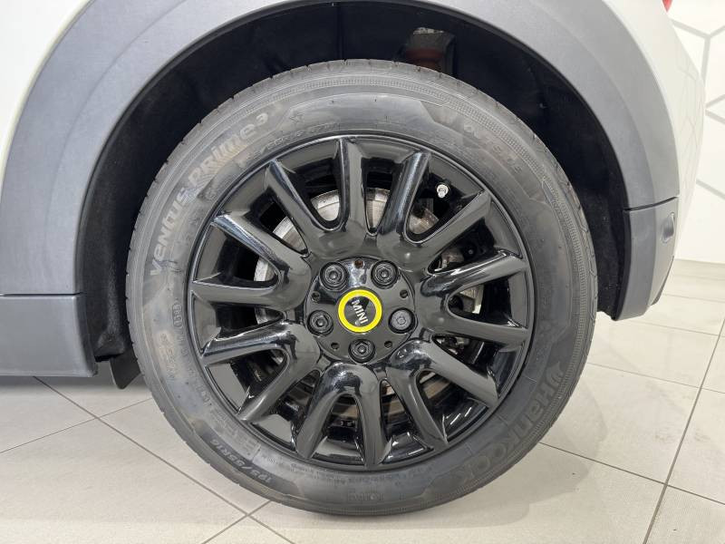 Mini Mini Hatch 3 Portes Cooper SE 184 ch Edition Premium  occasion  Tarbes - photo n17