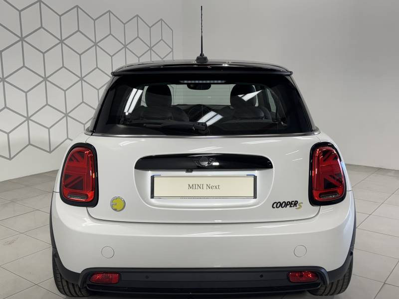 Mini Mini Hatch 3 Portes Cooper SE 184 ch Edition Premium  occasion  Tarbes - photo n3
