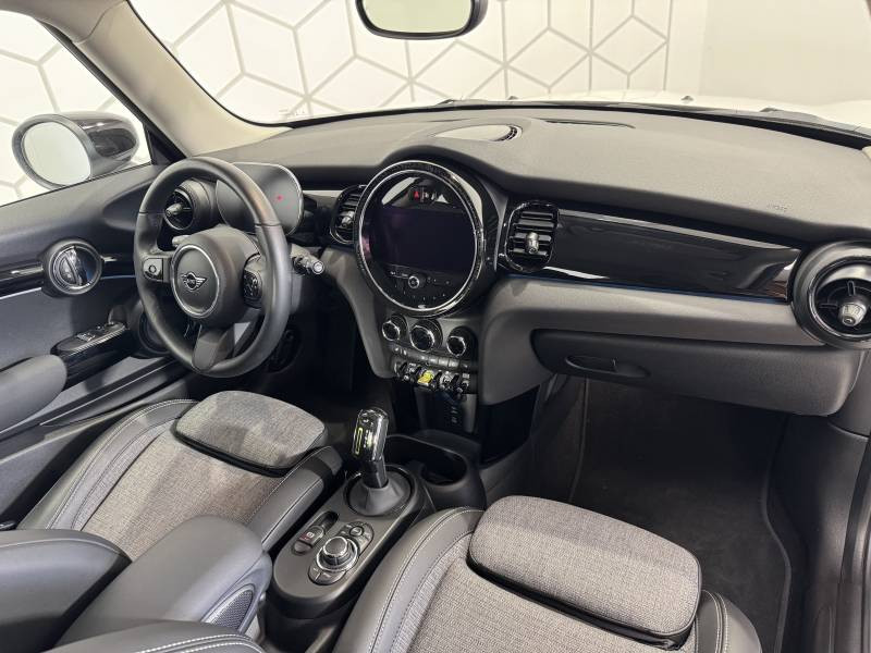 Mini Mini Hatch 3 Portes Cooper SE 184 ch Edition Premium  occasion  Tarbes - photo n12