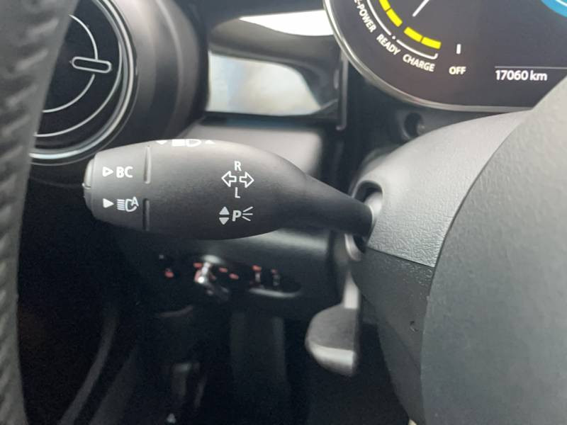 Mini Mini Hatch 3 Portes Cooper SE 184 ch Edition Premium  occasion  Auch - photo n18