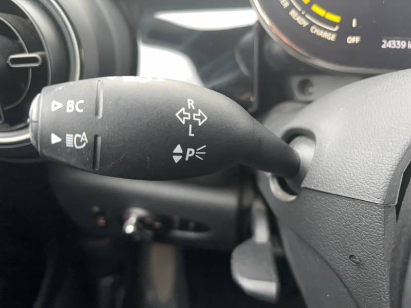 Mini Mini Hatch 3 Portes Cooper SE 184 ch Edition Premium  occasion � Auch - photo n�20