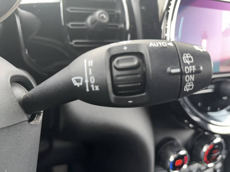 Mini Mini Hatch 3 Portes Cooper SE 184 ch Edition Premium  occasion � Auch - photo n�19