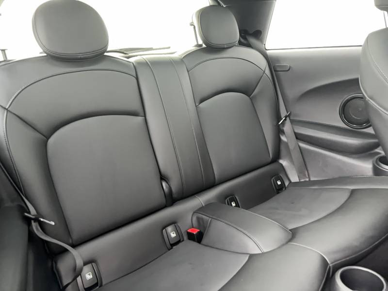 Mini Mini Hatch 3 Portes Cooper SE 184 ch Electric Collection 2021  occasion � Auch - photo n�20