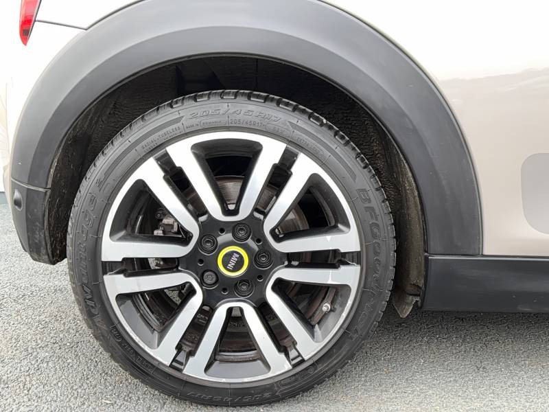 Mini Mini Hatch 3 Portes Cooper SE 184 ch Electric Collection 2021  occasion � Auch - photo n�18
