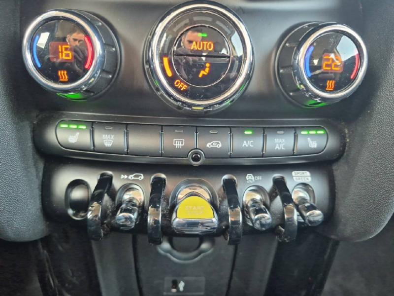 Mini Mini Hatch 3 Portes Cooper SE 184 ch Essential 3p  occasion &agrave; Bo� - photo n&deg;17