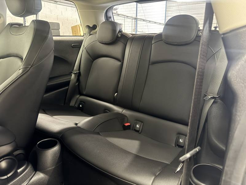 Mini Mini Hatch 3 Portes Cooper SE 184 ch Essential  occasion � Carcassonne - photo n�18