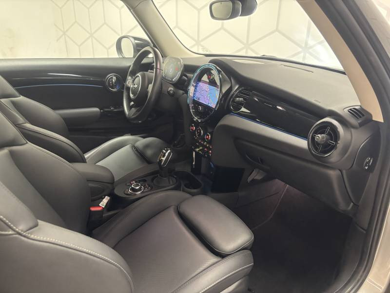 Mini Mini Hatch 3 Portes Cooper SE 184 ch Essential  occasion � B�ziers - photo n�16