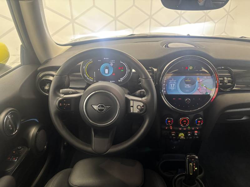 Mini Mini Hatch 3 Portes Cooper SE 184 ch Essential  occasion � B�ziers - photo n�7