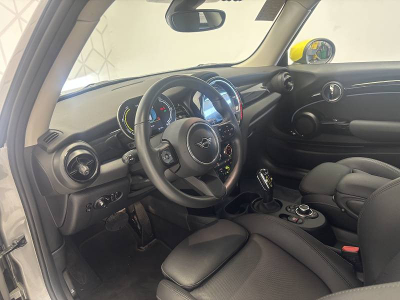 Mini Mini Hatch 3 Portes Cooper SE 184 ch Essential  occasion � B�ziers - photo n�4
