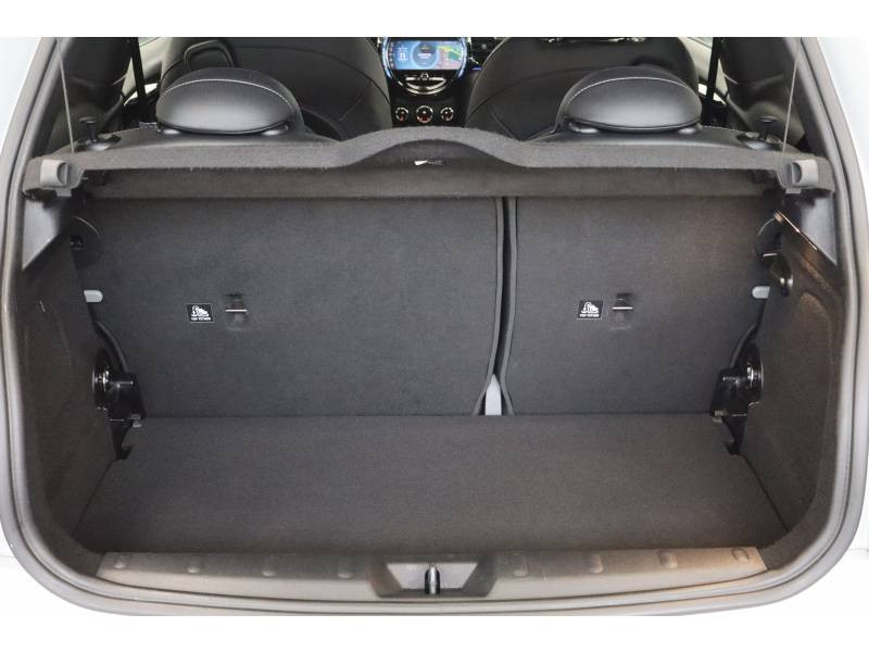 Mini Mini Hatch 3 Portes Cooper SE 184 ch Essential  occasion � Lescar - photo n�13