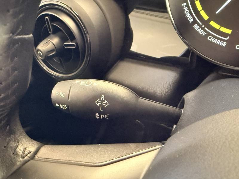 Mini Mini Hatch 3 Portes Cooper SE 184 ch Essential  occasion � Brive-la-Gaillarde - photo n�20