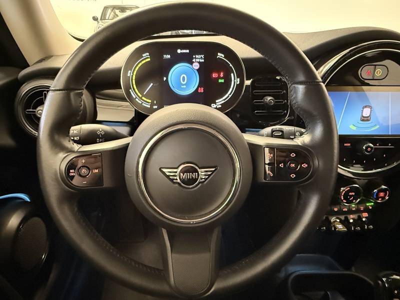 Mini Mini Hatch 3 Portes Cooper SE 184 ch Essential  occasion � Brive-la-Gaillarde - photo n�20