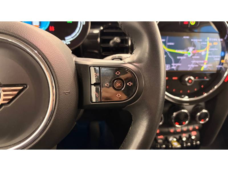 Mini Mini Hatch 3 Portes Cooper SE 184 ch Essential  occasion � Limoges - photo n�18