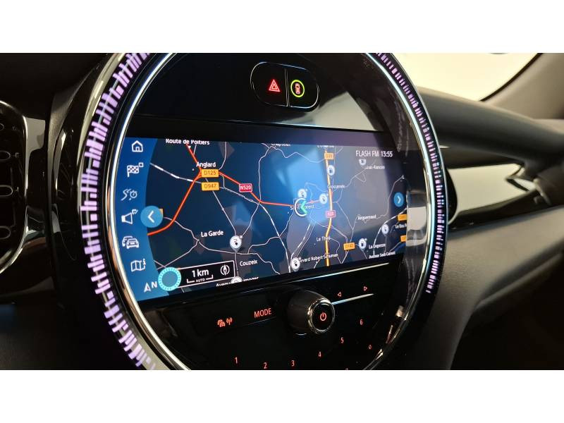 Mini Mini Hatch 3 Portes Cooper SE 184 ch Essential  occasion � Limoges - photo n�18