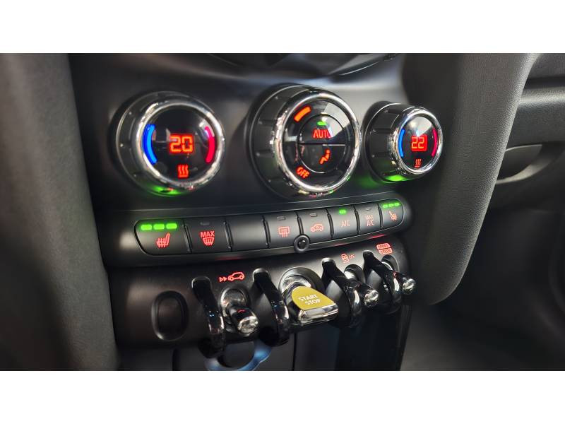 Mini Mini Hatch 3 Portes Cooper SE 184 ch Essential  occasion � Limoges - photo n�20