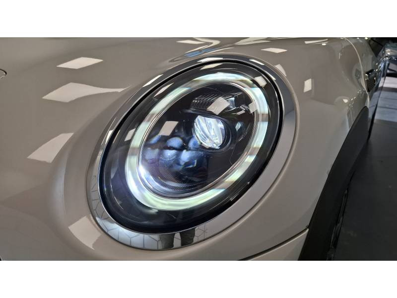 Mini Mini Hatch 3 Portes Cooper SE 184 ch Essential  occasion � Limoges - photo n�15