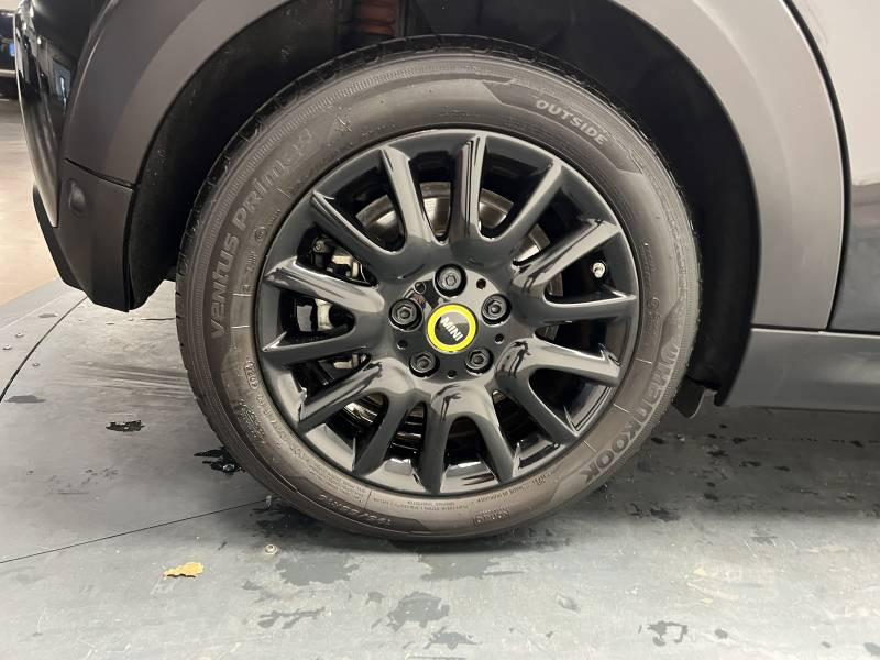 Mini Mini Hatch 3 Portes Cooper SE 184 ch Essential  occasion  Lormont - photo n2