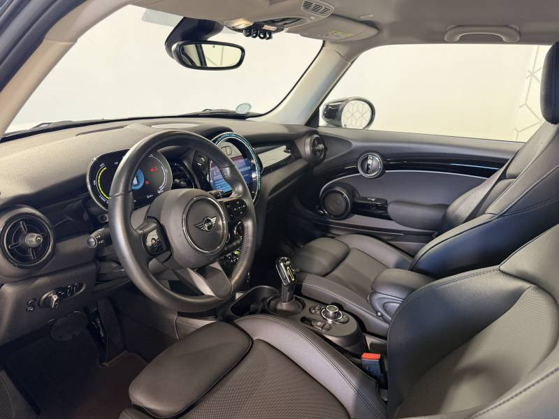 Mini Mini Hatch 3 Portes Cooper SE 184 ch Essential  occasion � Tarbes - photo n�7