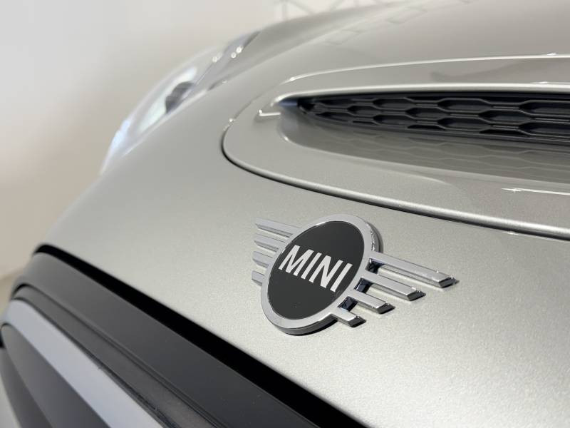 Mini Mini Hatch 3 Portes Cooper SE 184 ch Essential  occasion � Tarbes - photo n�14