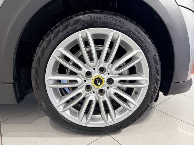 Mini Mini Hatch 3 Portes Cooper SE 184 ch Essential  occasion � Tarbes - photo n�15