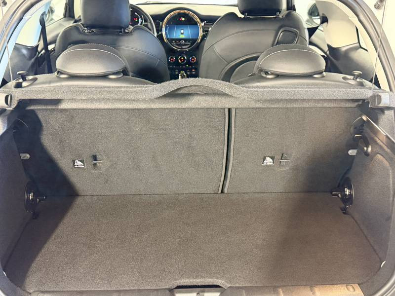 Mini Mini Hatch 3 Portes Cooper SE 184 ch Essential  occasion � Tarbes - photo n�10