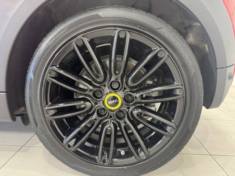 Mini Mini Hatch 3 Portes Cooper SE 184 ch Essential  occasion  Tarbes - photo n8