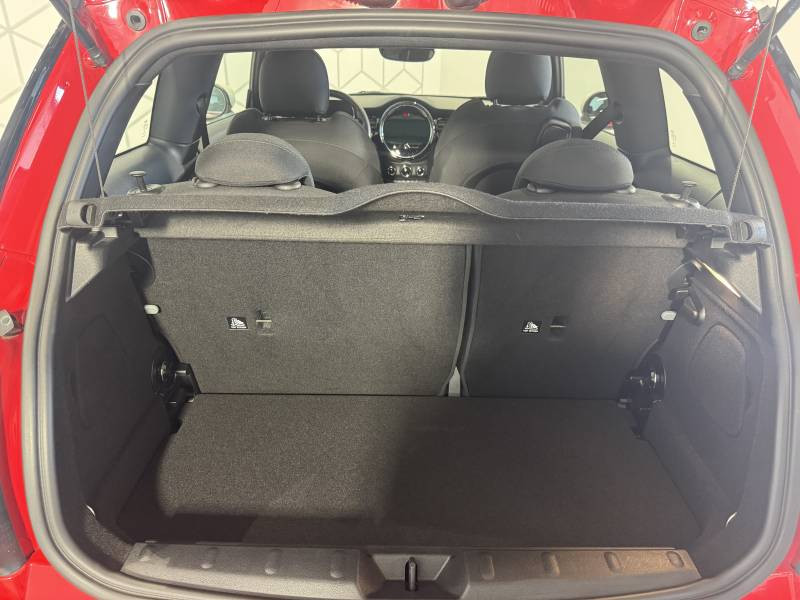 Mini Mini Hatch 3 Portes Cooper SE 184 ch Essential  occasion  Tarbes - photo n7