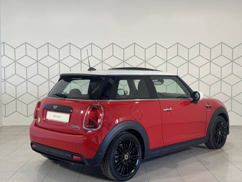 Mini Mini Hatch 3 Portes Cooper SE 184 ch Essential  occasion  Tarbes - photo n2
