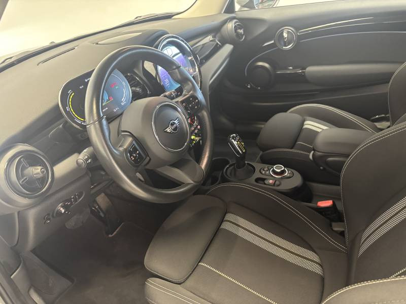 Mini Mini Hatch 3 Portes Cooper SE 184 ch Finition Classic  occasion  Bziers - photo n4