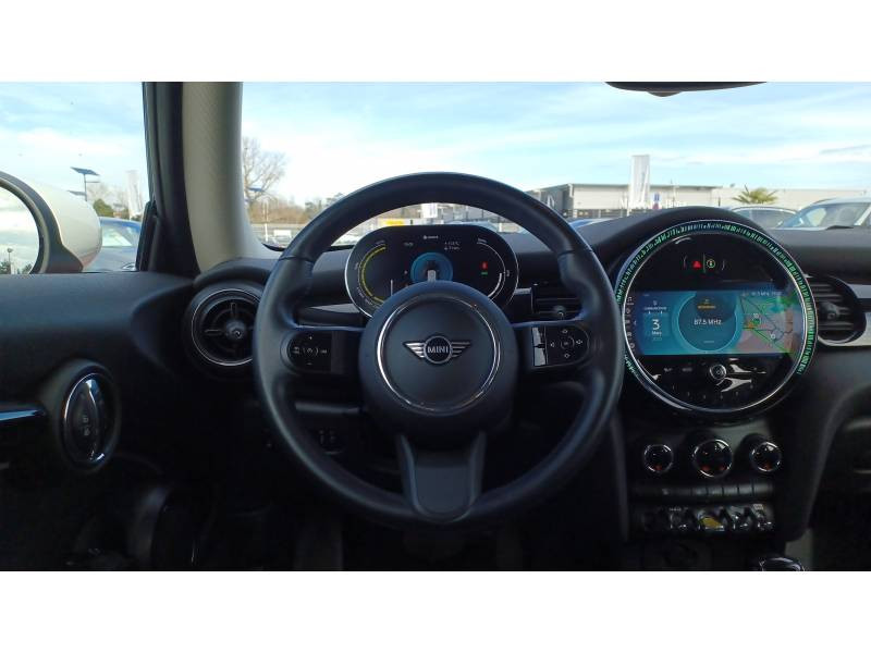 Mini Mini Hatch 3 Portes Cooper SE 184 ch Finition Classic  occasion  Lescar - photo n14