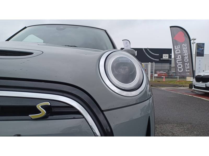 Mini Mini Hatch 3 Portes Cooper SE 184 ch Finition Classic  occasion à Lescar - photo n°11