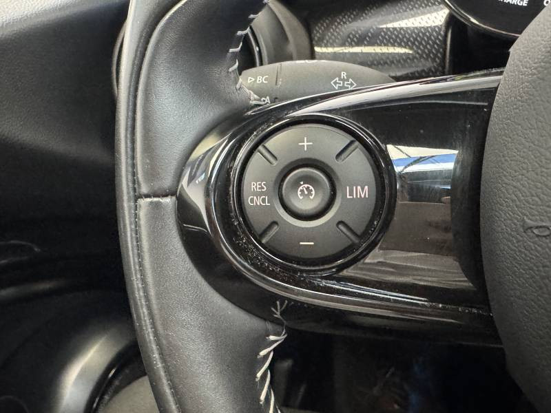 Mini Mini Hatch 3 Portes Cooper SE 184 ch Finition Yours  occasion � B�ziers - photo n�19