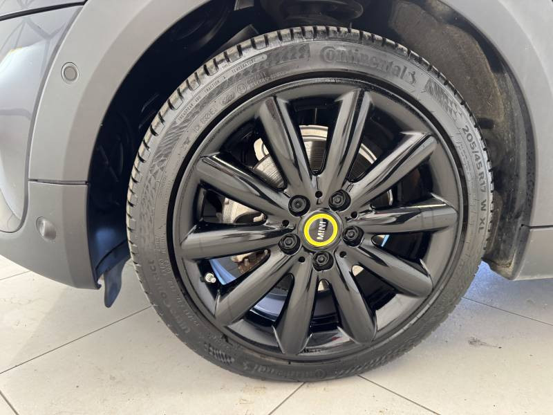 Mini Mini Hatch 3 Portes Cooper SE 184 ch Finition Yours  occasion � B�ziers - photo n�13