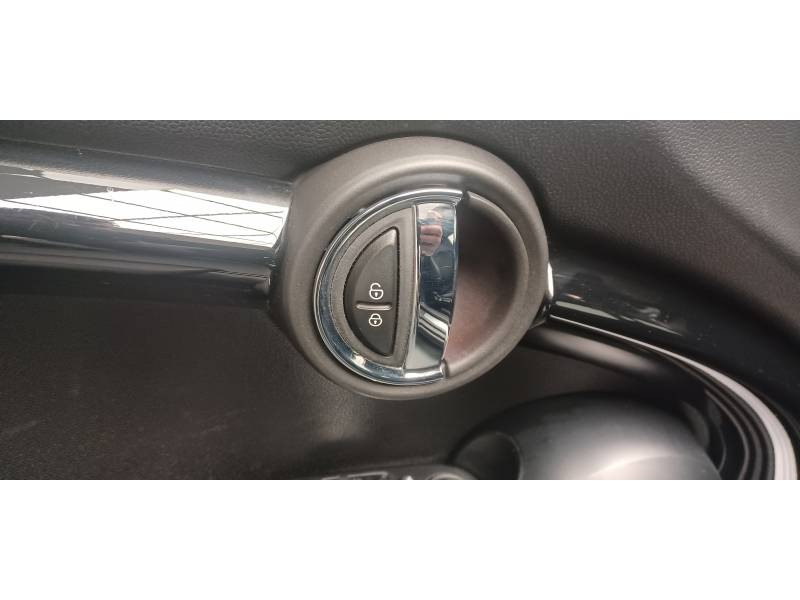 Mini Mini Hatch 3 Portes Cooper SE 184 ch Finition Yours  occasion  Lormont - photo n18