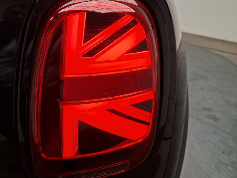 Mini Mini Hatch 3 Portes John Cooper Works 231 ch BVA8 Edition Premium  occasion � Lormont - photo n�18