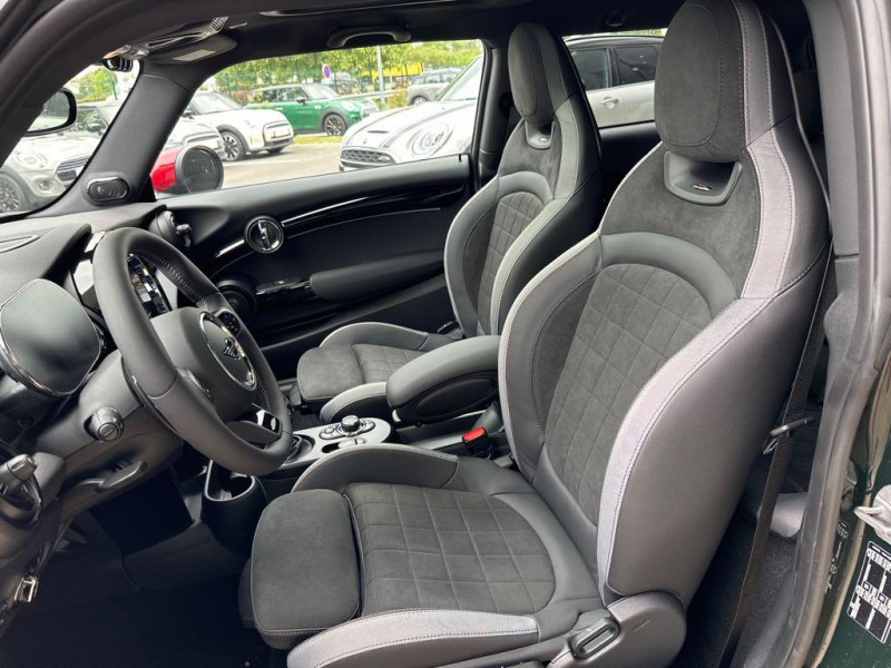 Mini Mini Hatch 3 Portes John Cooper Works 231 ch BVA8 Edition Premium  occasion  Jaux - photo n16