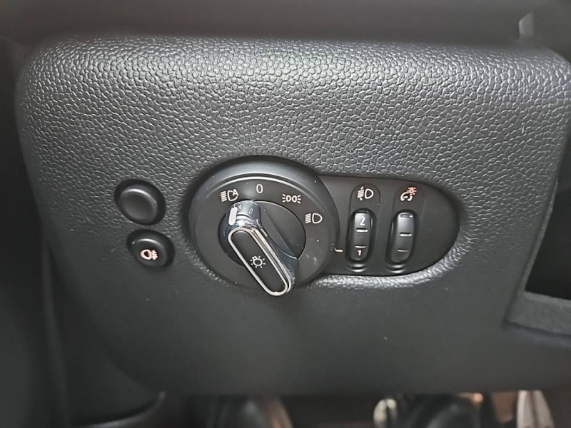 Mini Mini Hatch 3 Portes John Cooper Works 231 ch BVA8 Finition JCW Ul  occasion  Trelissac - photo n17