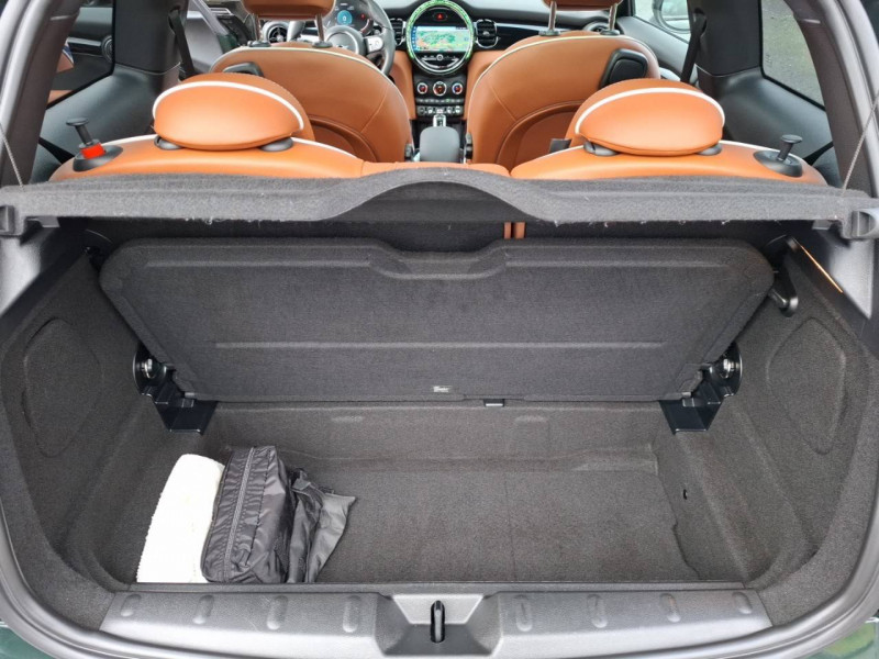 Mini Mini Hatch 3 Portes John Cooper Works 231 ch BVA8 Finition JCW Ul  occasion � Trelissac - photo n�7