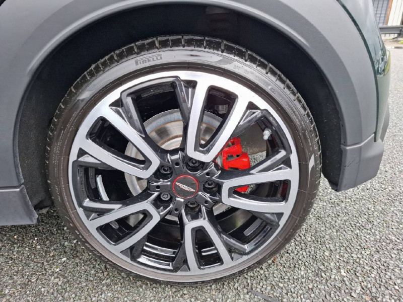 Mini Mini Hatch 3 Portes John Cooper Works 231 ch BVA8 Finition JCW Ul  occasion � Trelissac - photo n�8