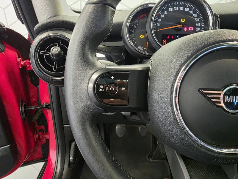 Mini Mini Hatch 3 Portes One 102 ch Edition Camden  occasion  Limoges - photo n17