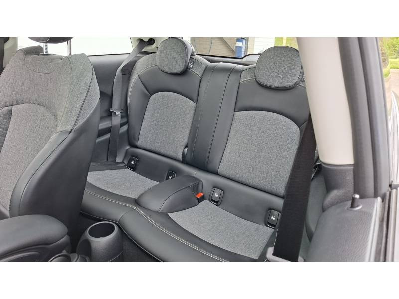 Mini Mini Hatch 3 Portes One 102 ch Edition Camden  occasion  Auch - photo n17